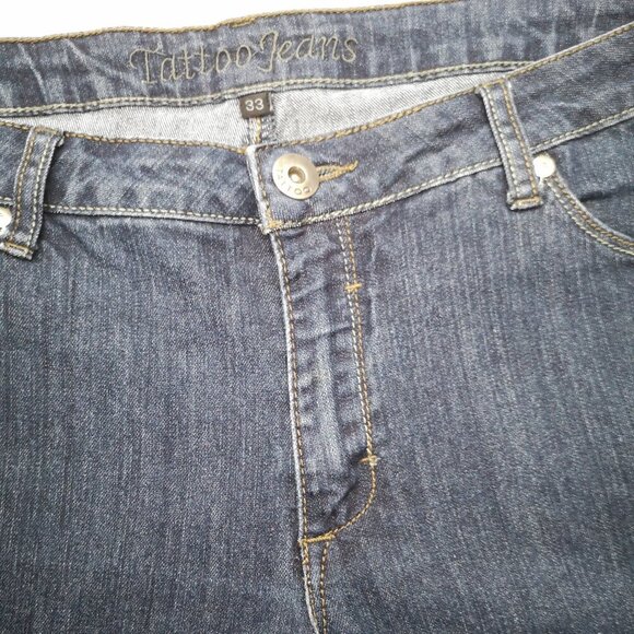 Tattoo Jeans Ladies Size 33 Medium Wash Bermuda Length Jean Shorts - Picture 7 of 12
